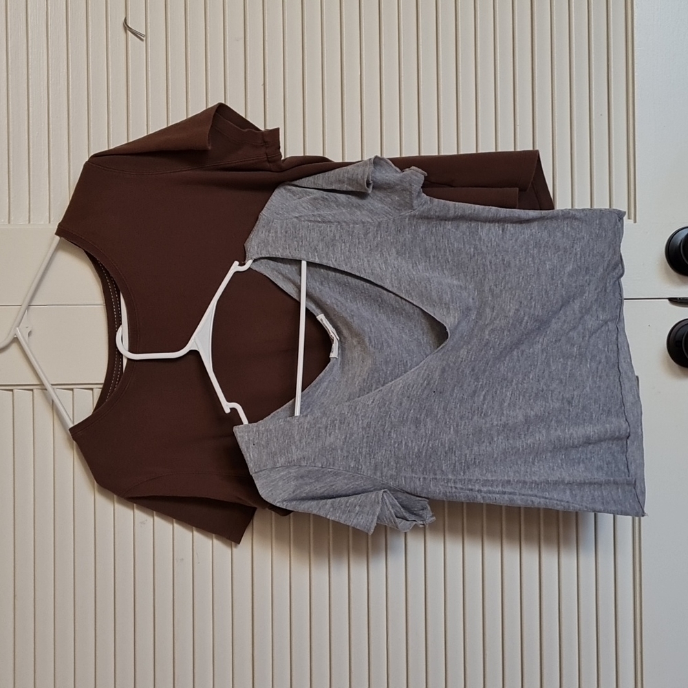 💥3for$15💥BUNDLE OF 2 TOPS - Picture 3 of 13